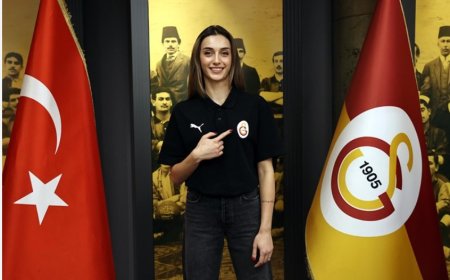 Eylül Akarçeşme Yatgın: Terazi'nin Zarafeti ve Gücü